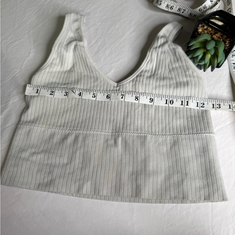 Gray Ribbed Women's tank Top - Picture 3 of 5